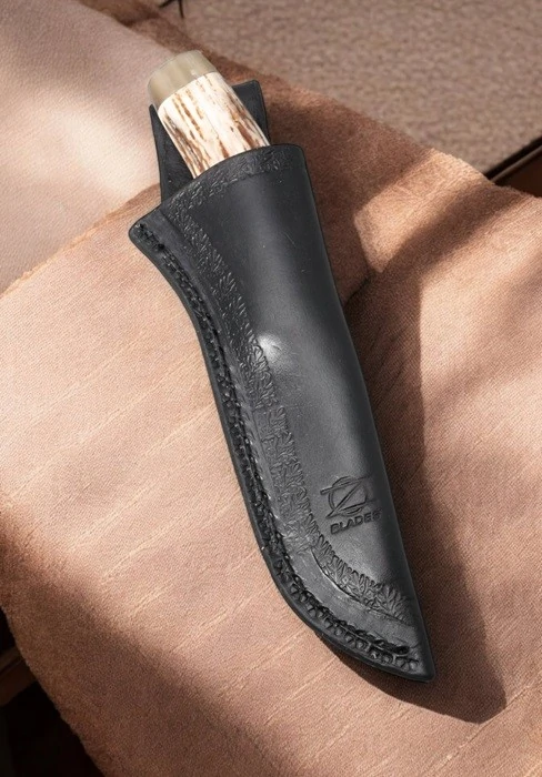 reliable hunting knife maker in australia