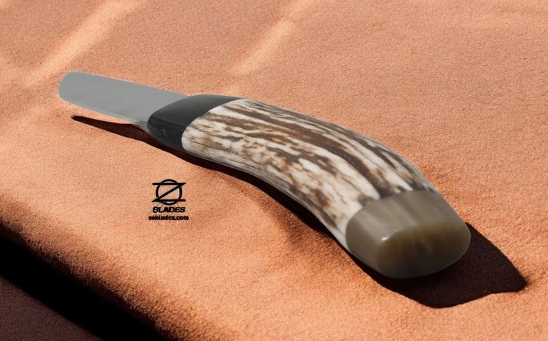 3.5 Hunting Knife in Adelaide