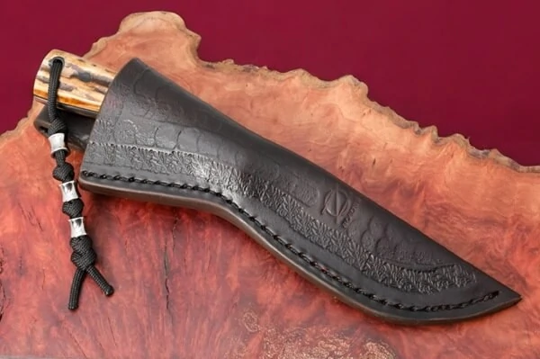custom damascus knife maker