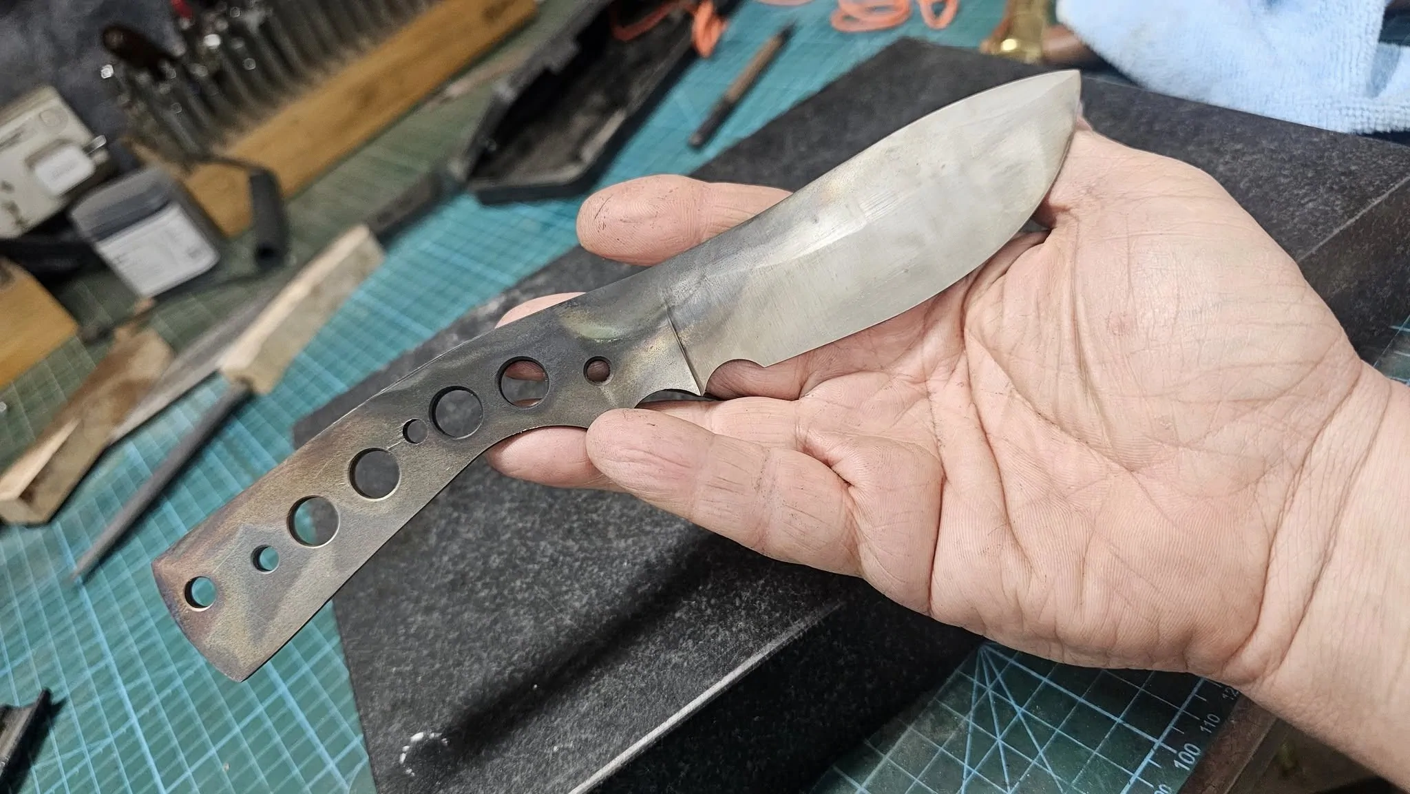 cheap hunting knife in adelaide